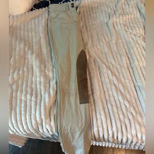 Girls size 10 long rj classic jodpurs.